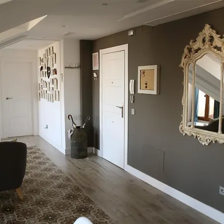 Museo Carmelitano شقة *