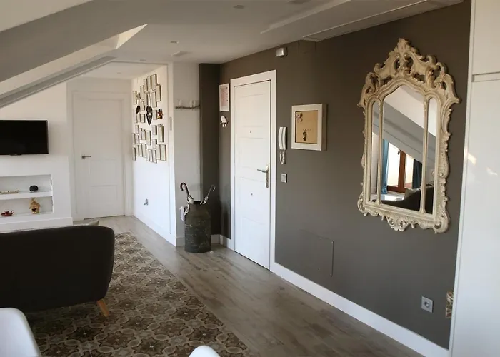 Museo Carmelitano 아파트 *