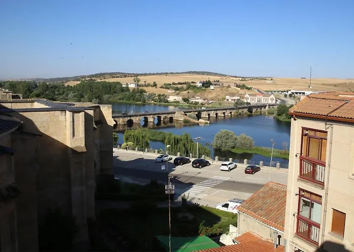 Museo Carmelitano 아파트