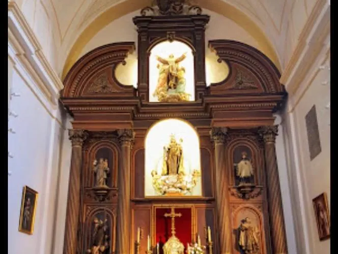 Museo Carmelitano 알바데토르메스